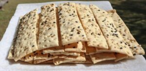 Lavosh Crackers